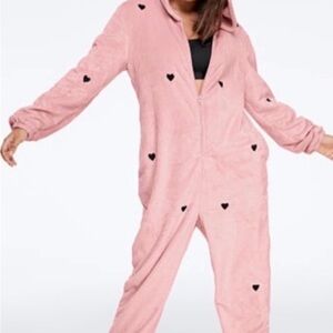 Pink Victoria’s Secret Heart onesie Pajamas size XS